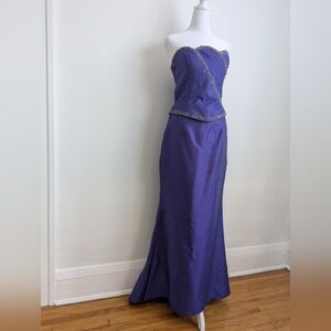 Y2K Joli Prom 2 Piece Strapless Beaded Scallop Edge Mermaid Prom Gown Size 10